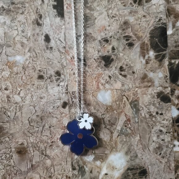 BURBERRY - Silver Blue Gemstone Flower Necklace - Brand new - Picture 7 of 7